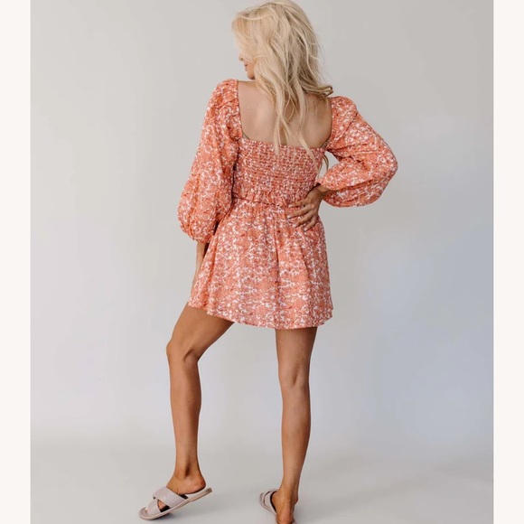 The Post Patterned Matching Set - Picture 3 of 6